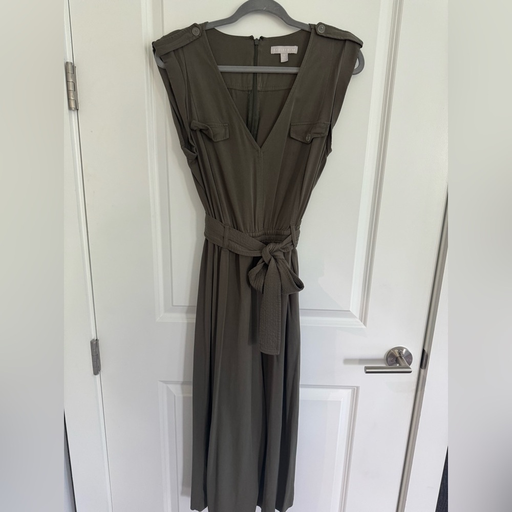 Chelsea28 Green Sleeveless Wrap Maxi Dress
